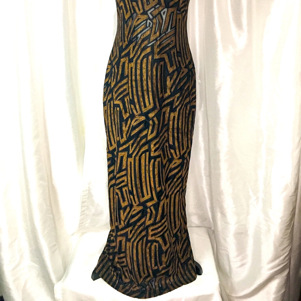 Josef Ribkoff stylish abstract partially see-through dress, size 6. - Picture 2 of 6